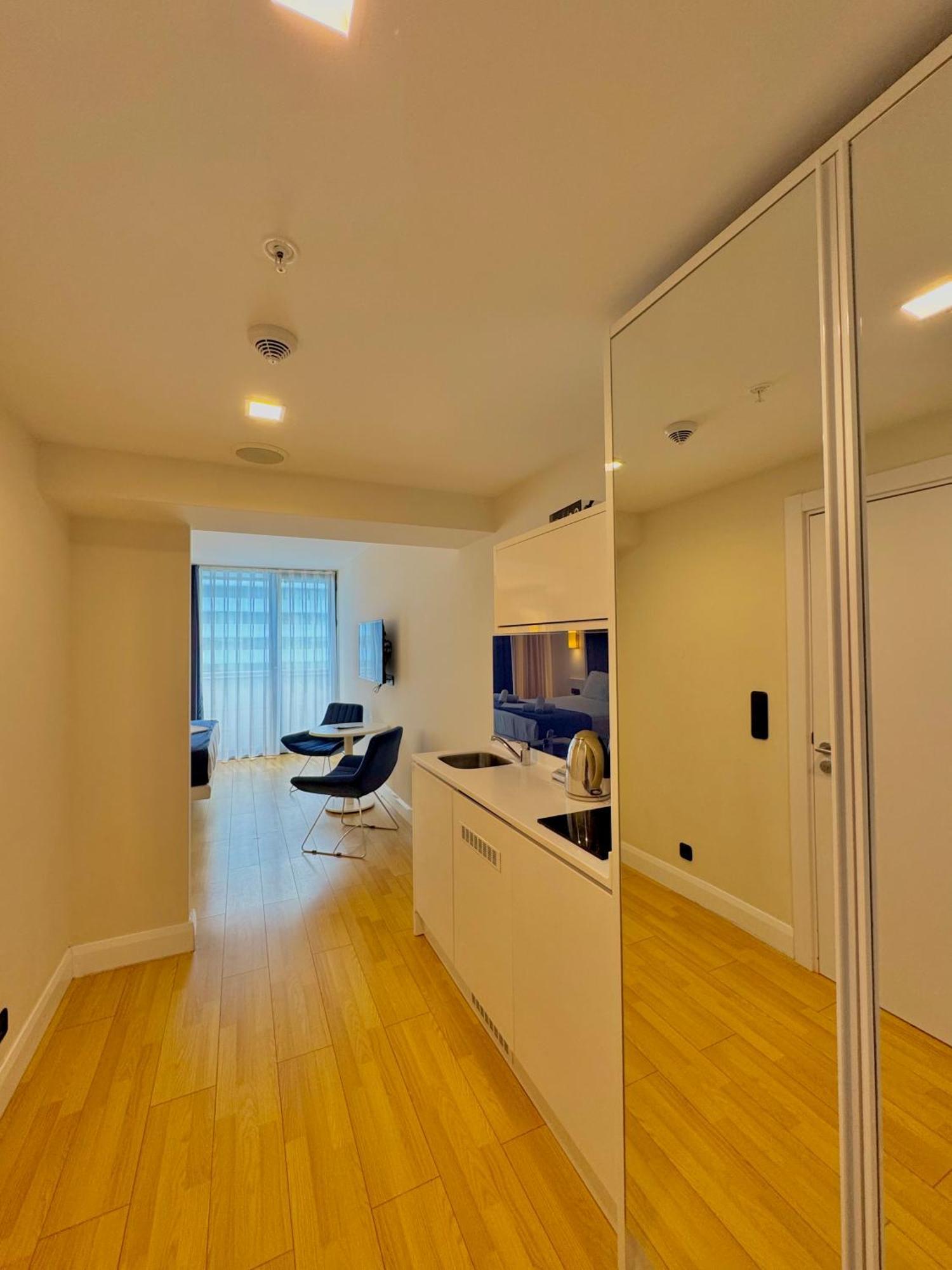 Vip Aparthotel Orbi City Sea View Μπατούμι Εξωτερικό φωτογραφία
