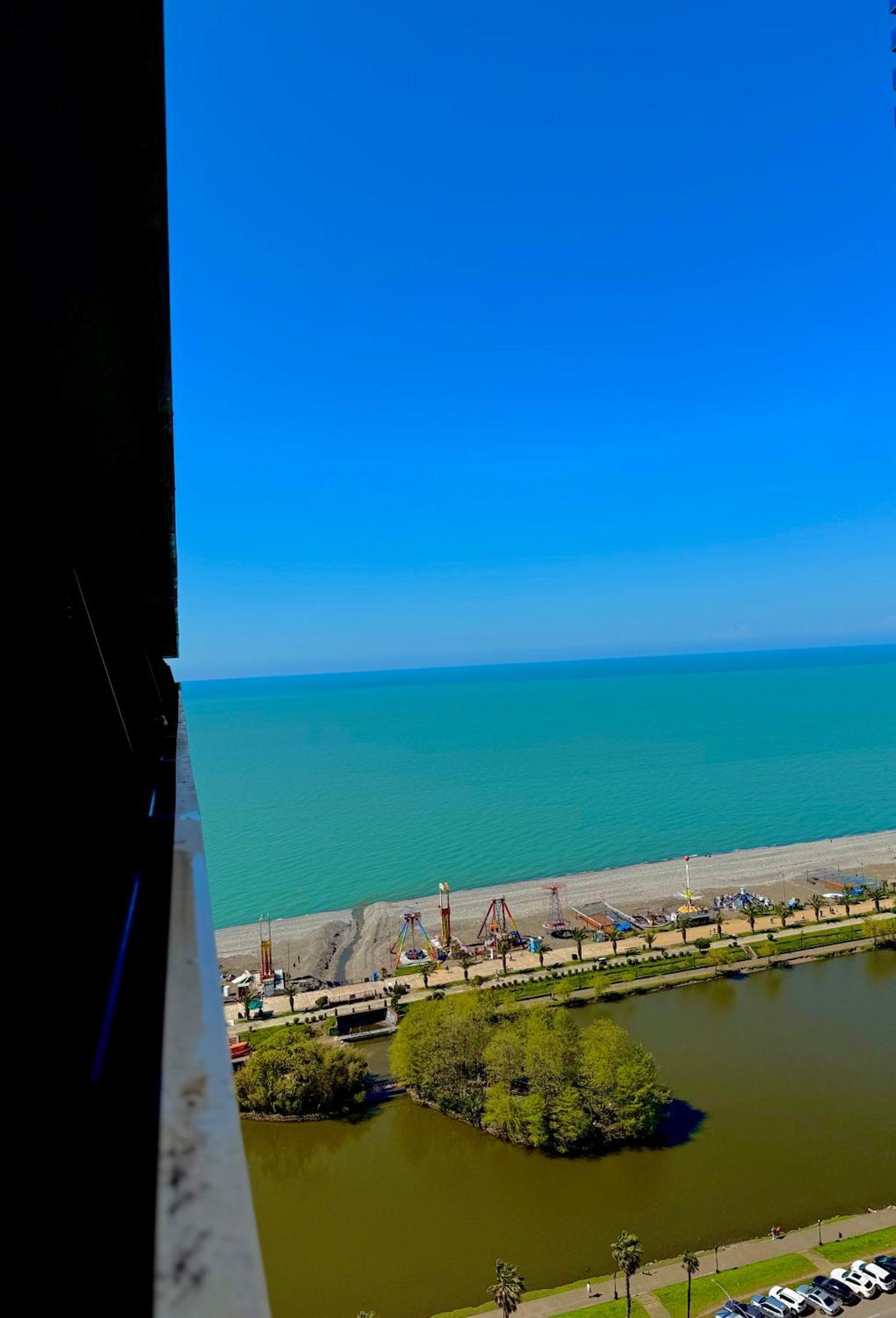 Vip Aparthotel Orbi City Sea View Μπατούμι Εξωτερικό φωτογραφία
