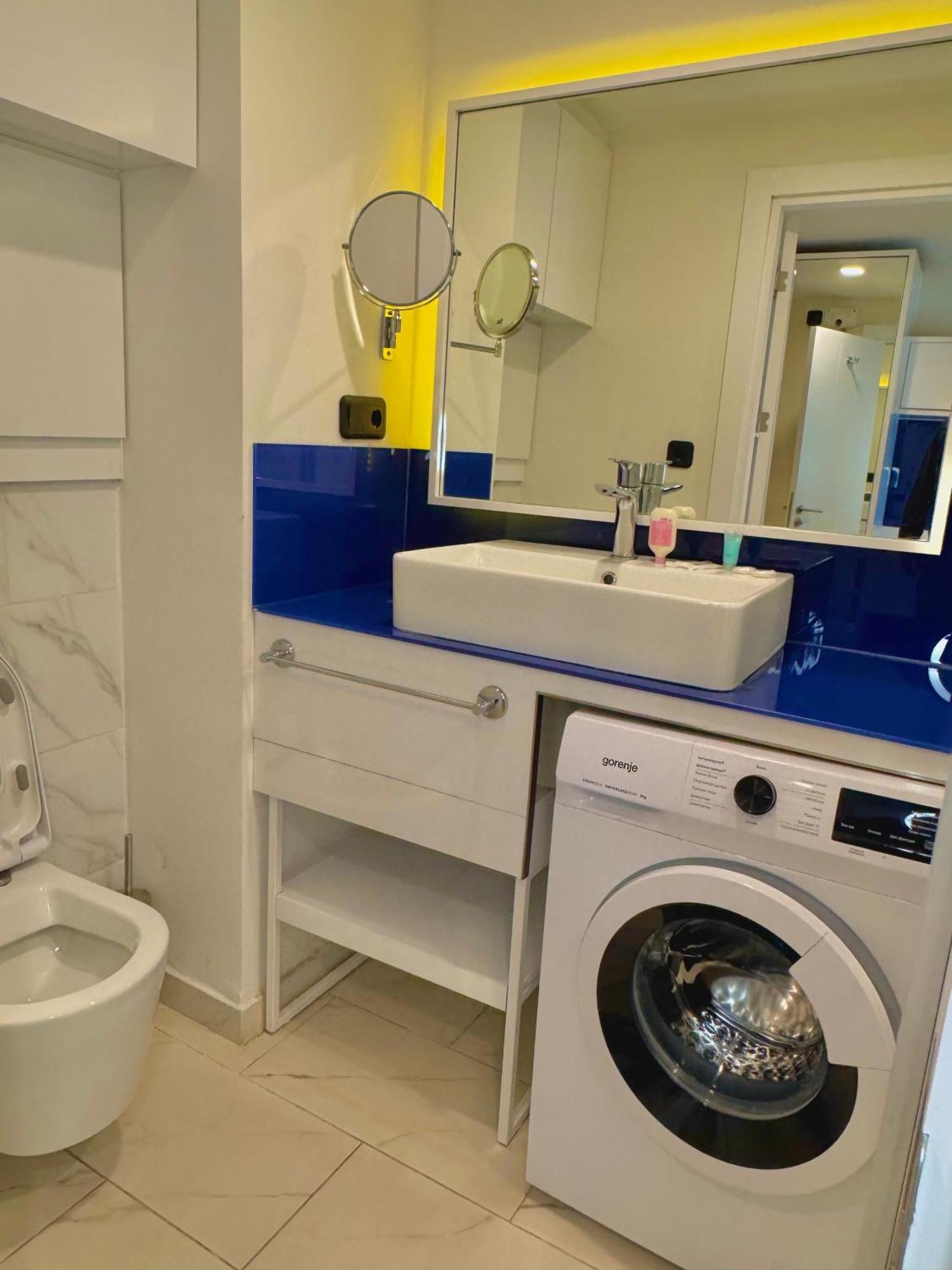 Vip Aparthotel Orbi City Sea View Μπατούμι Εξωτερικό φωτογραφία